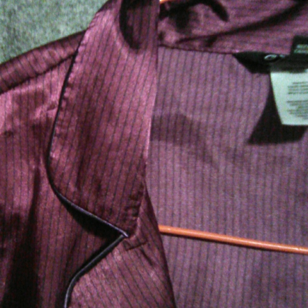 Blouse - Picture 2 of 4